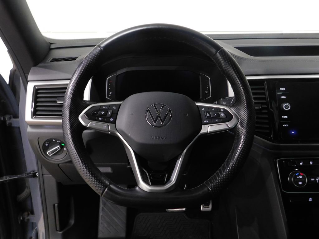 Used 2020 Volkswagen Atlas Cross Sport SEL Premium R-Line image 41