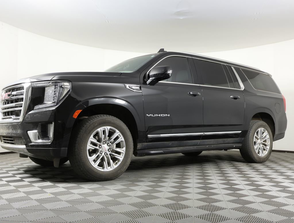 Used 2024 GMC Yukon XL SLT w/ SLT Luxury Package image 1
