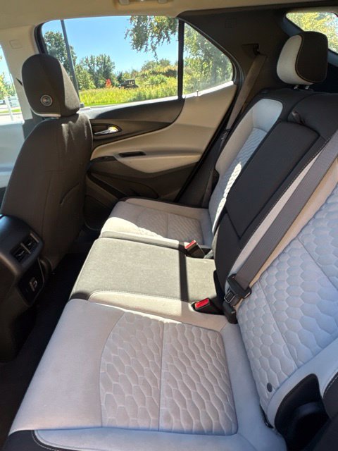 Used 2021 Chevrolet Equinox LT AWD/4WD image 9