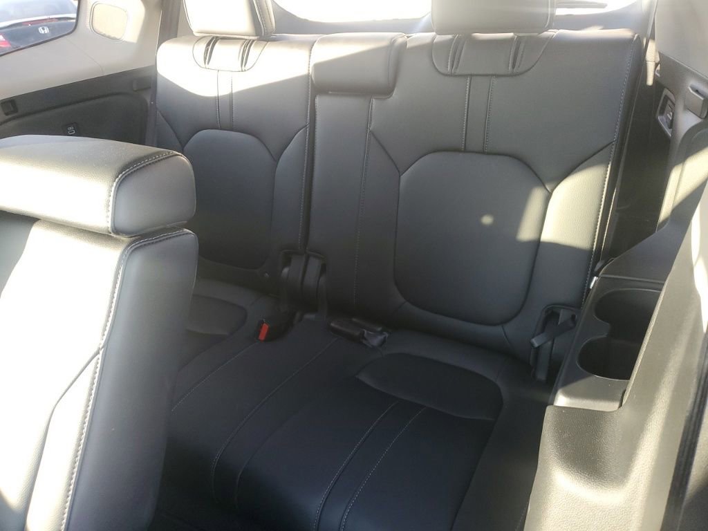 Certified 2023 Honda Pilot Elite image 29