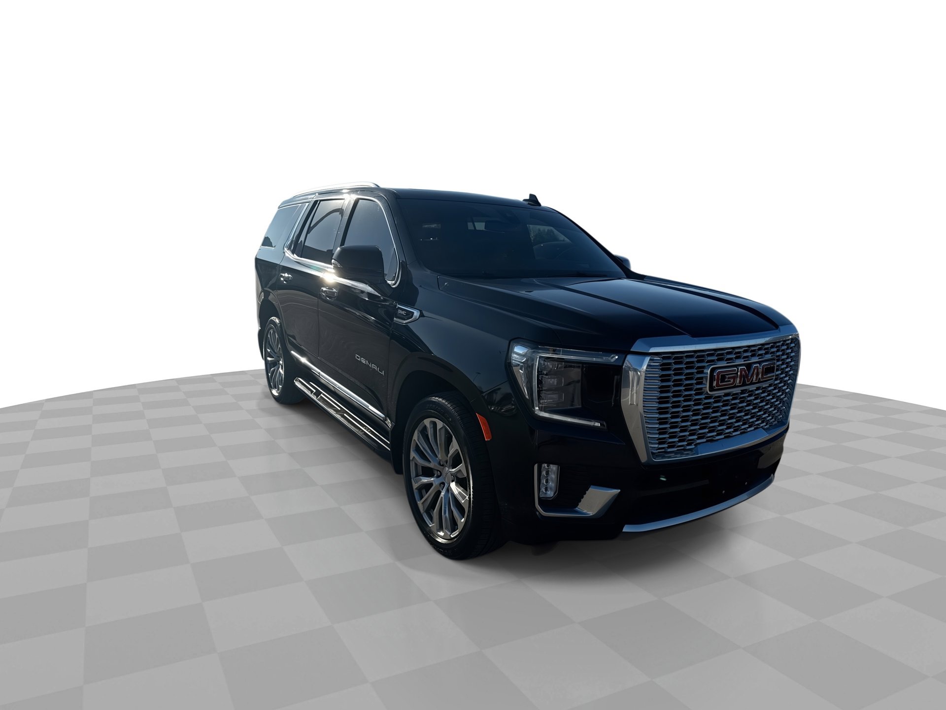 Used 2021 GMC Yukon Denali image 2