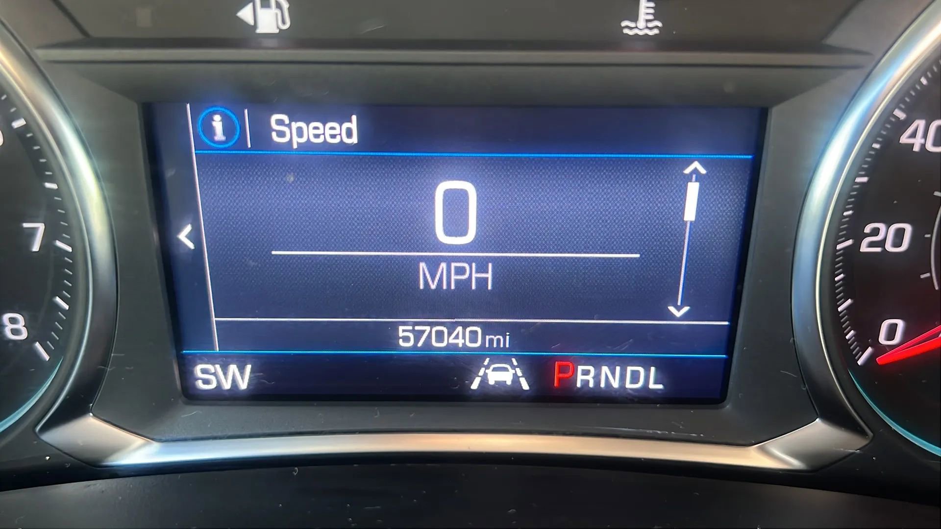 Used 2023 Chevrolet Equinox LT w/ Driver Convenience Package image 13