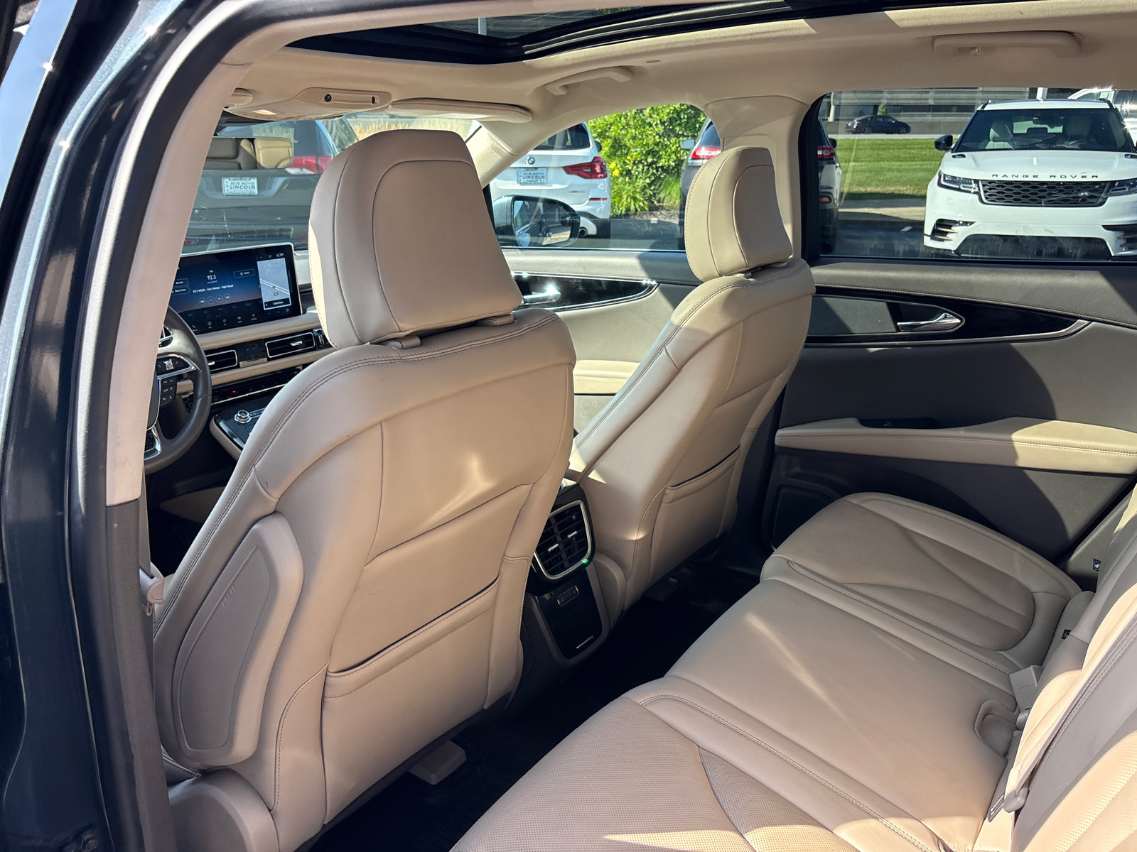 Certified 2023 Lincoln Nautilus Reserve w/ Cargo Utility Package AWD/4WD image 27