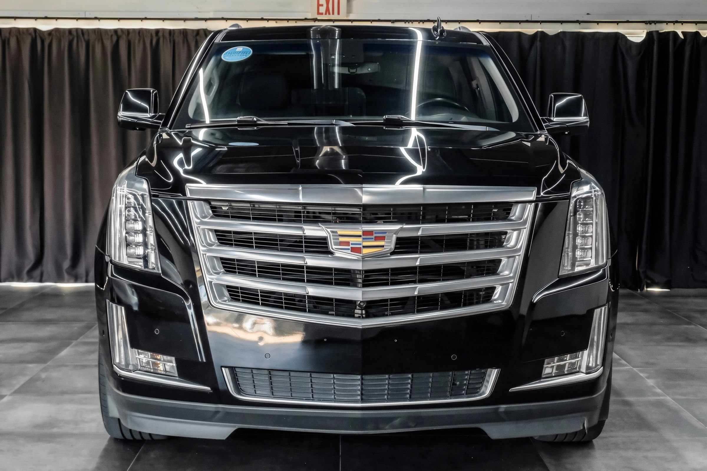 Used 2020 Cadillac Escalade ESV Luxury RWD image 6