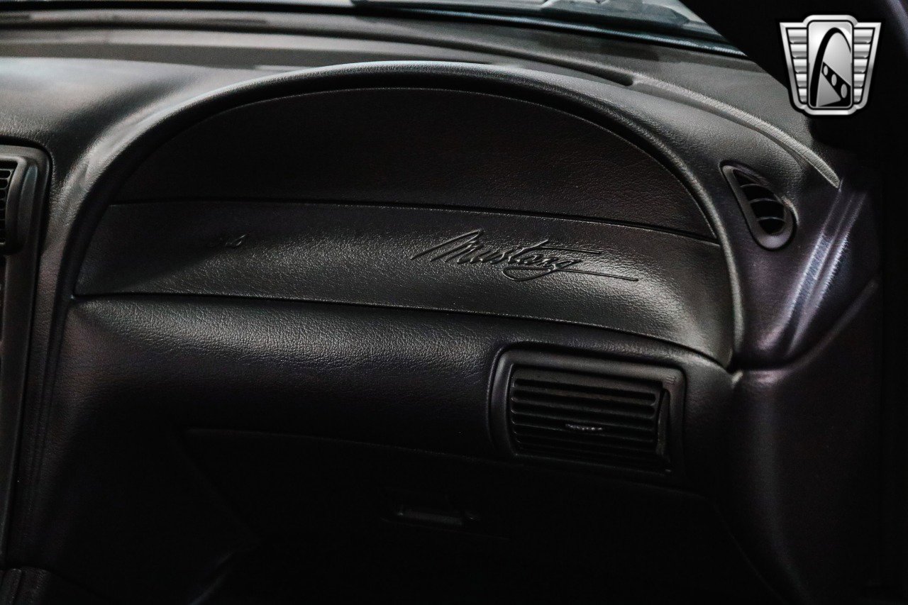 Used 2003 Ford Mustang GT image 26