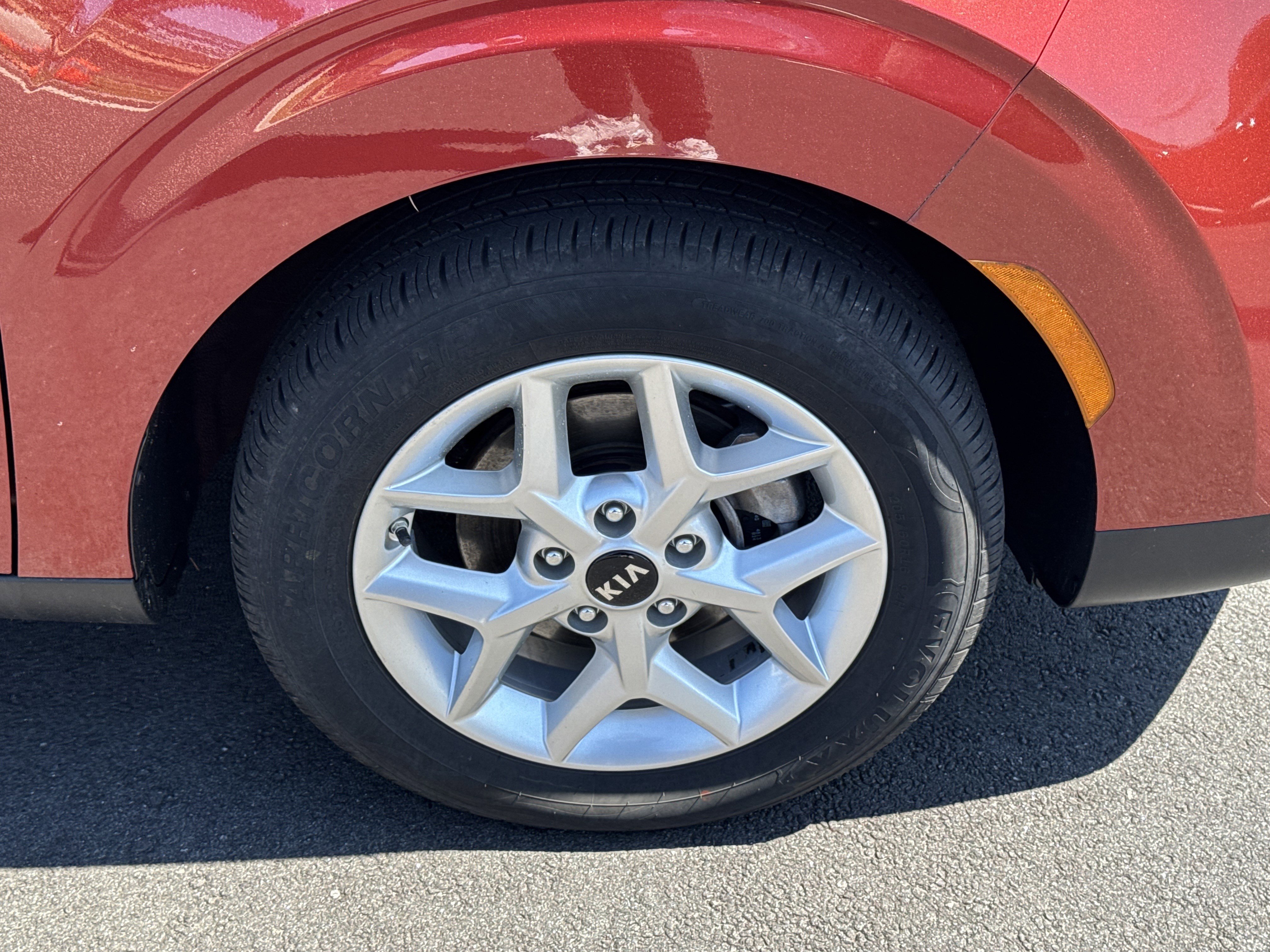 Used 2021 Kia Soul S image 12