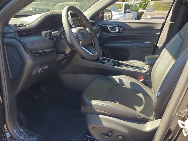 New 2026 Jeep Compass Trailhawk AWD/4WD image 6