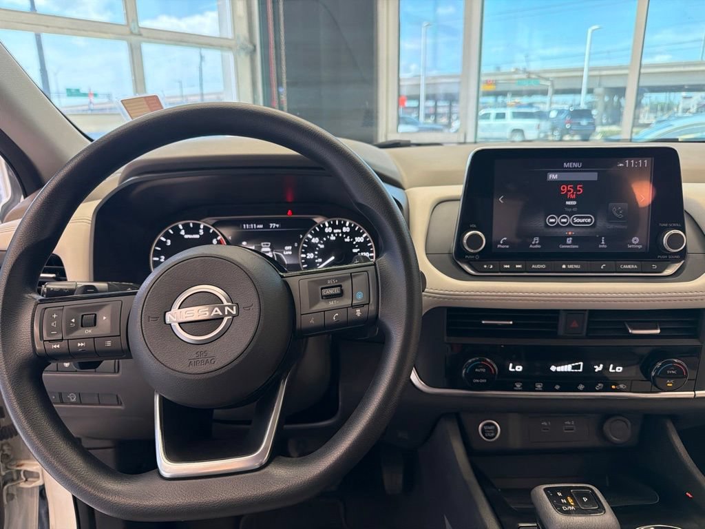 Used 2023 Nissan Rogue SV FWD image 24