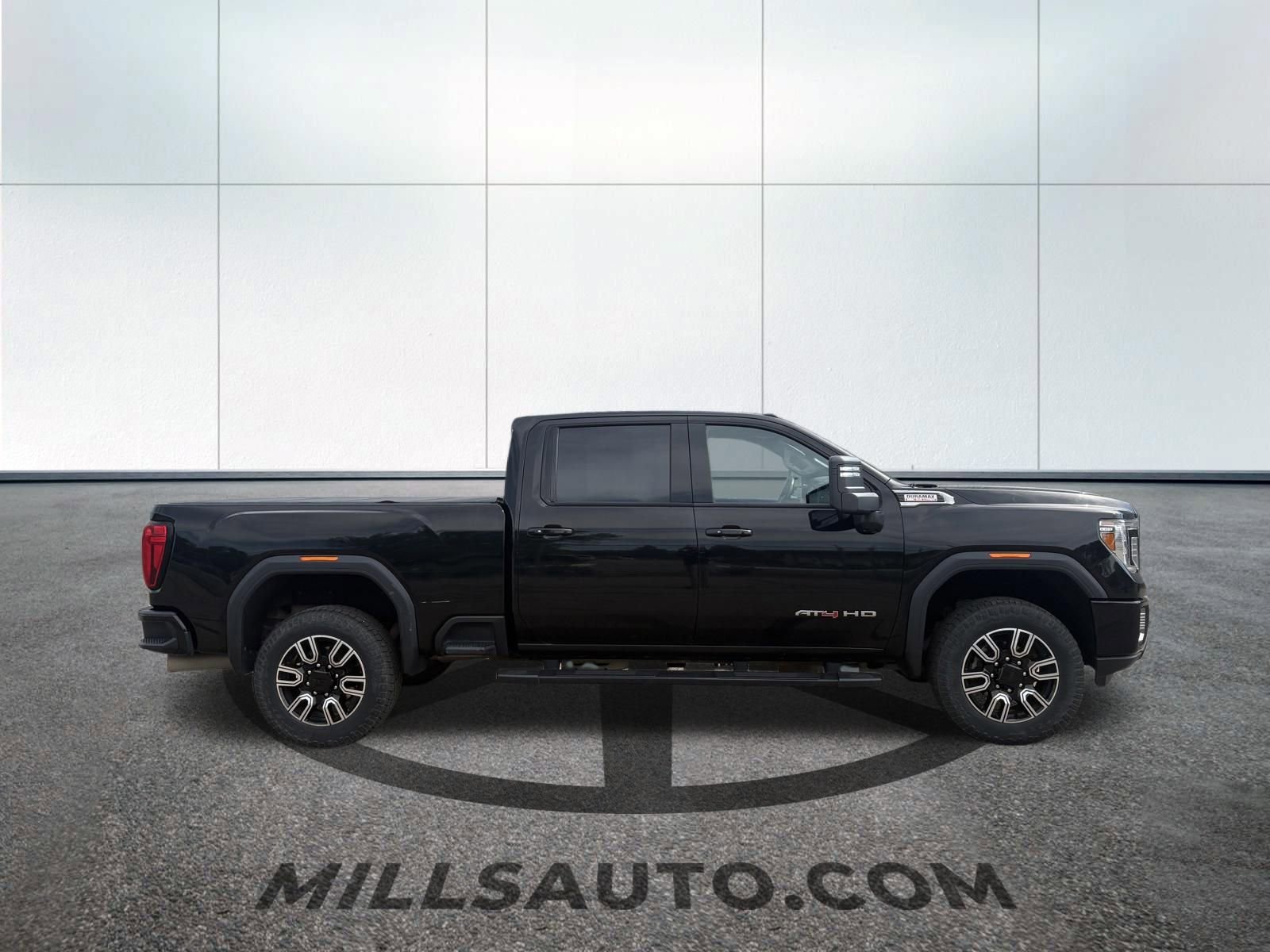 Used 2020 GMC Sierra 2500 AT4 w/ AT4 Premium Package AWD/4WD image 5