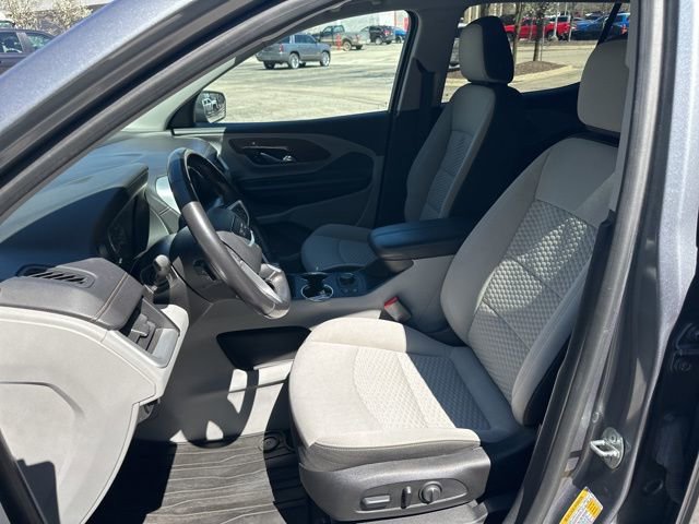 Used 2019 GMC Terrain SLE w/ Driver Convenience Package FWD image 13