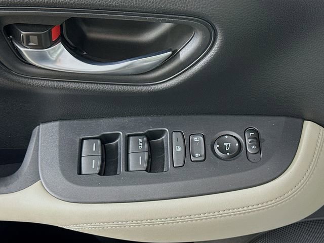 Certified 2024 Honda HR-V LX image 20