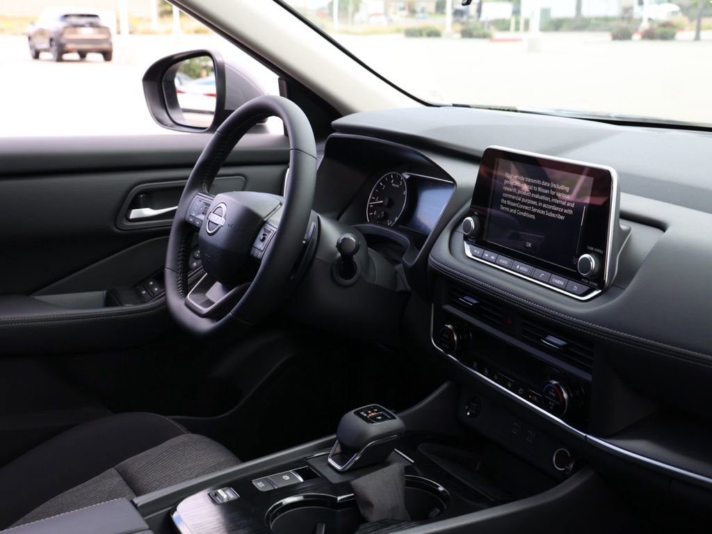 New 2026 Nissan Rogue SV image 20