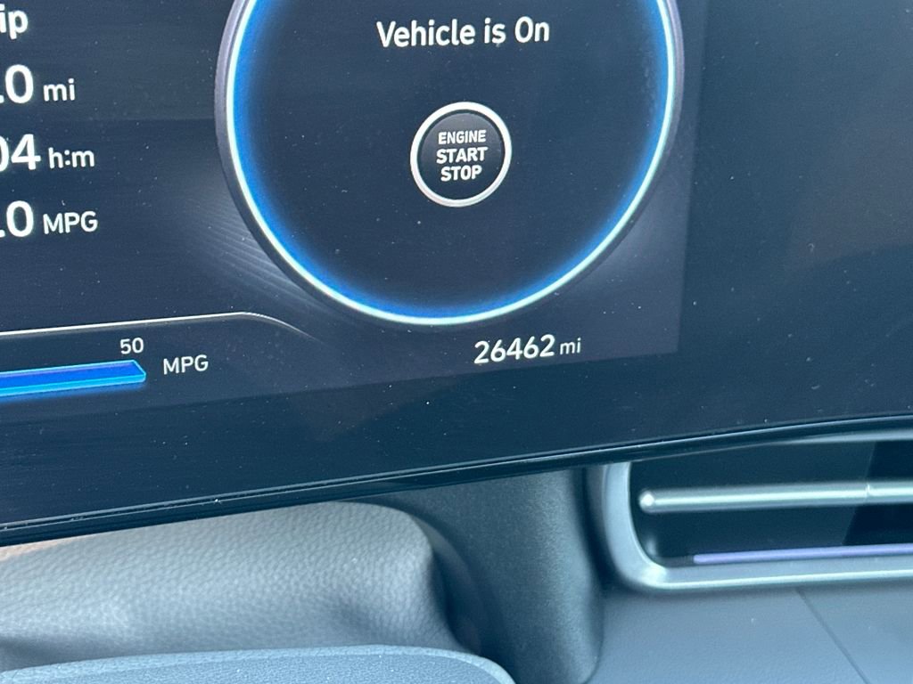 Used 2024 Hyundai Elantra SEL image 22