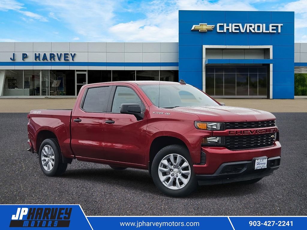 Used 2022 Chevrolet Silverado 1500 Custom image 1