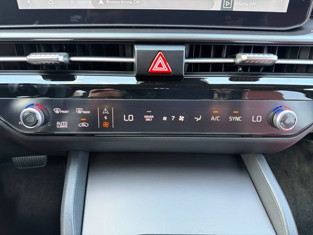 New 2027 Kia Sportage SX Prestige AWD/4WD image 14