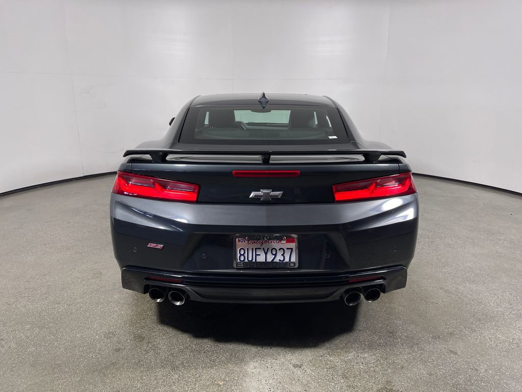 Used 2017 Chevrolet Camaro SS RWD image 4
