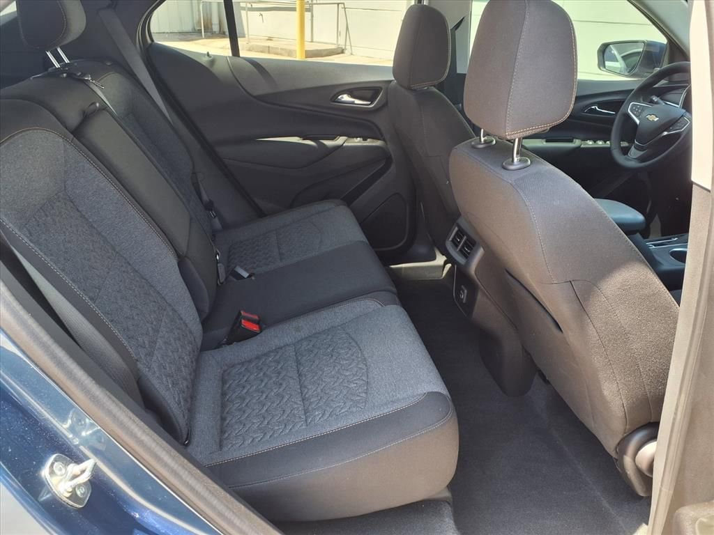 Used 2024 Chevrolet Equinox LT FWD image 12