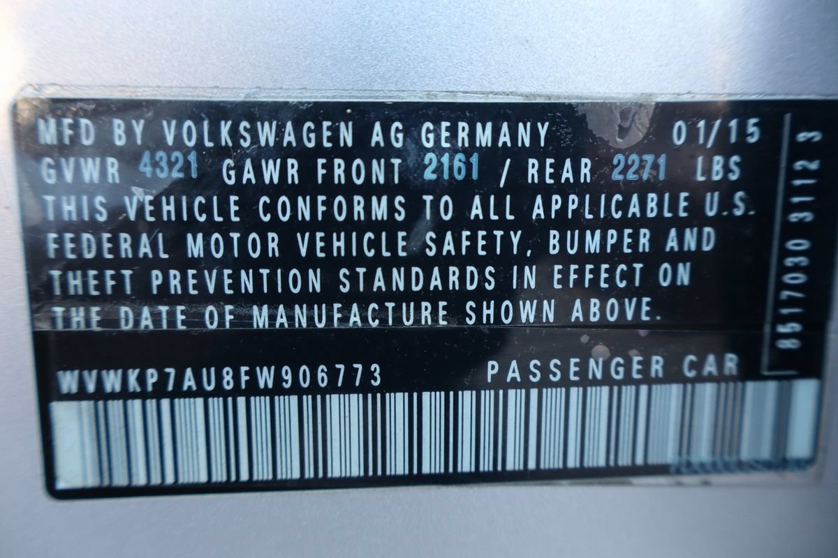 Used 2015 Volkswagen e-Golf Limited Edition FWD image 44