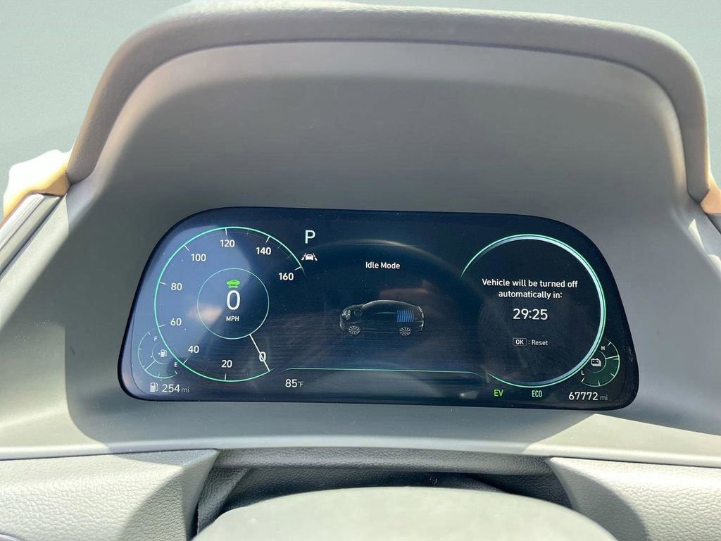 Used 2021 Hyundai Sonata Limited FWD image 32
