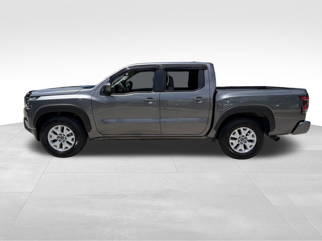 Used 2022 Nissan Frontier SV RWD image 4