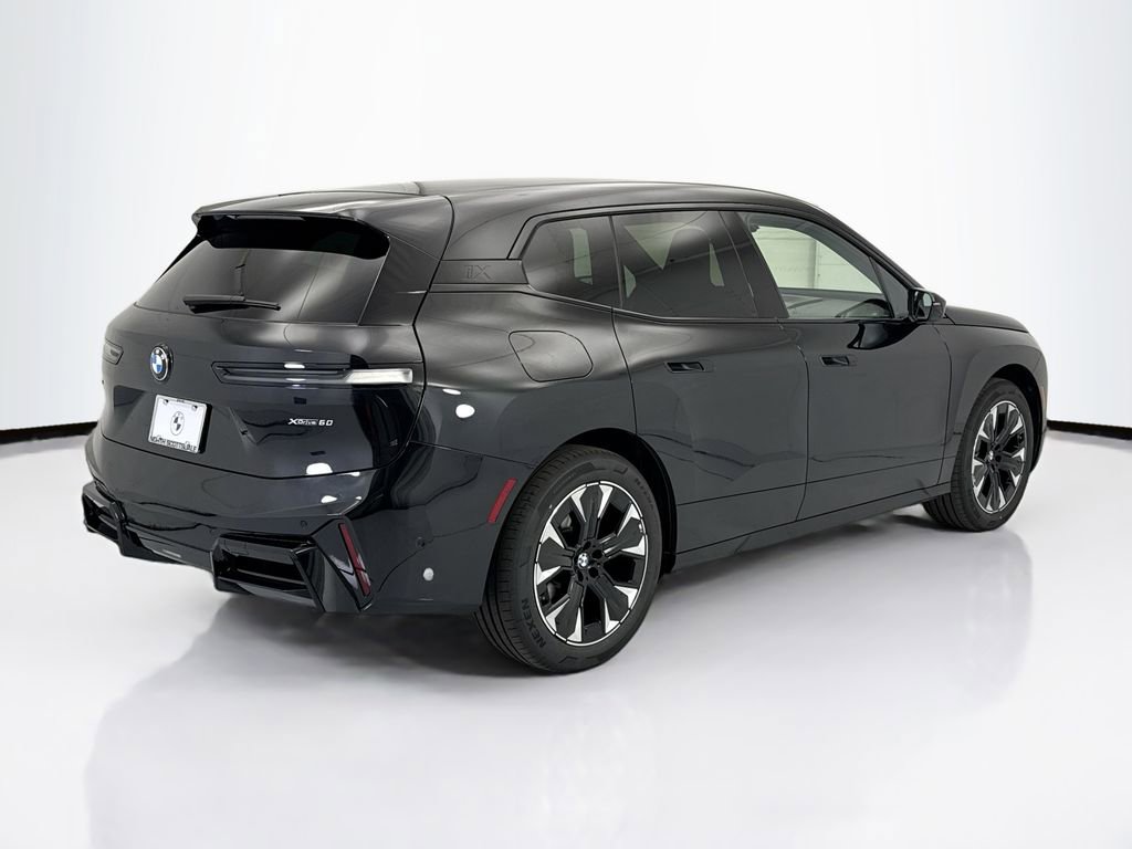 New 2026 BMW iX xDrive60 w/ M Sport Package image 5
