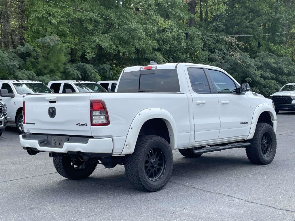 Used 2022 RAM 1500 Big Horn w/ Night Edition AWD/4WD image 8