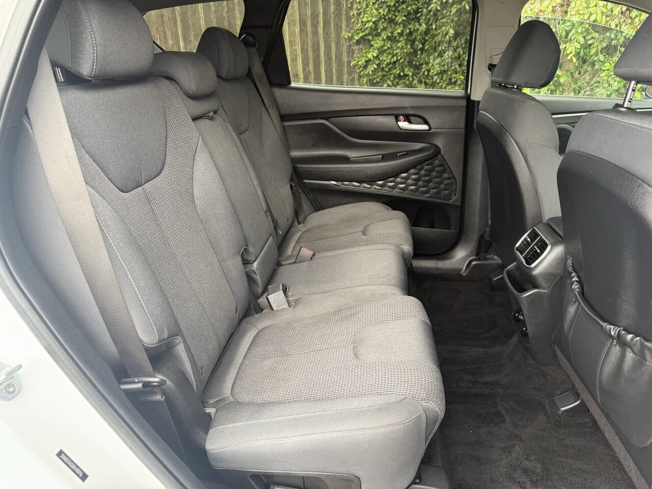 Used 2019 Hyundai Santa Fe SEL FWD image 28