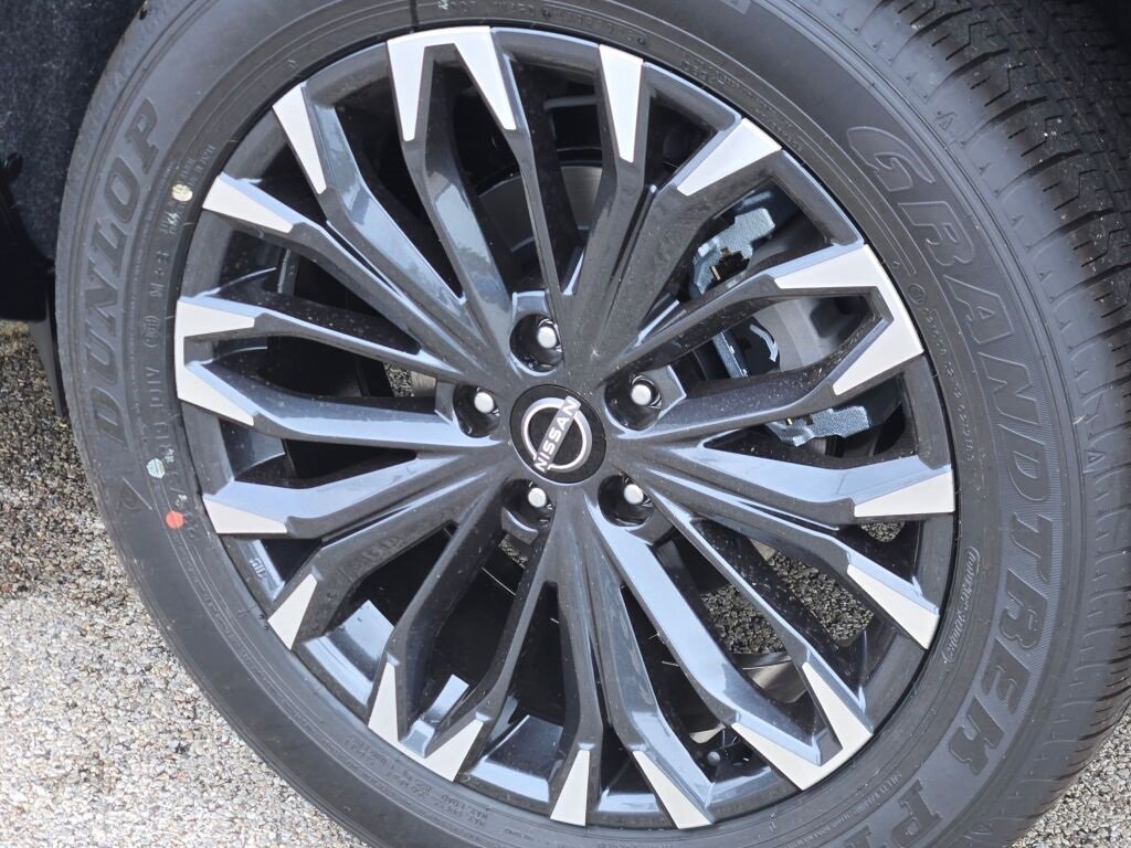 New 2026 Nissan Rogue Platinum w/ Platinum Premium Package image 17