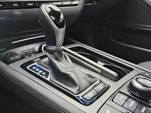 Used 2015 Hyundai Genesis 5.0 w/ Option Group 05 RWD image 13