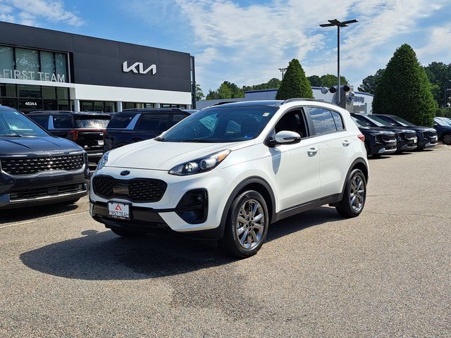 Used 2022 Kia Sportage Nightfall Edition w/ Nighfall AWD Premium Package image 2