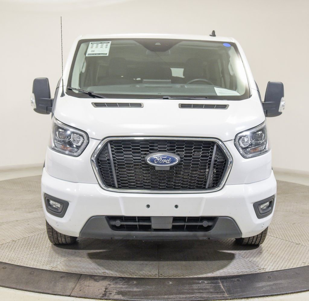 Used 2023 Ford Transit 350 XLT image 3