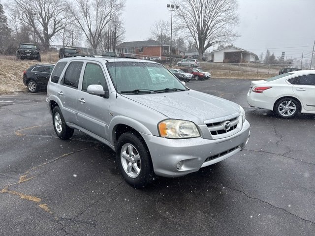 Used 2005 MAZDA Tribute s w/ Package 1 image 2