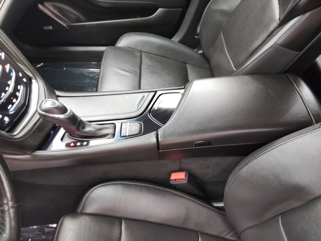 Used 2018 Cadillac CTS Luxury image 22