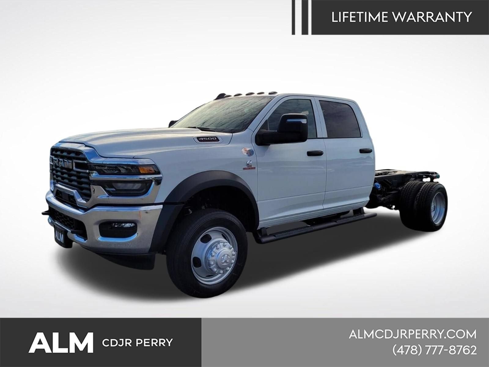 New 2025 RAM 4500 Tradesman w/ Safety Group AWD/4WD image 1