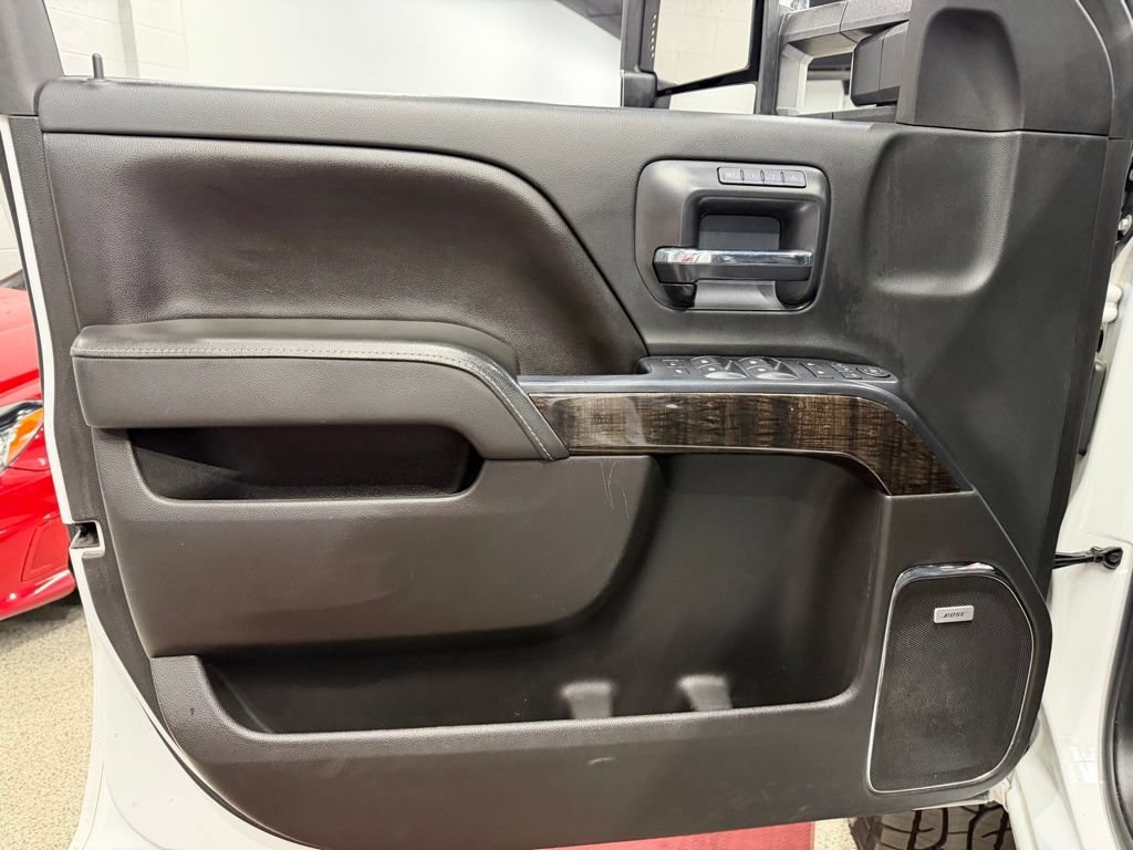 Used 2016 GMC Sierra 3500 Denali w/ Duramax Plus Package AWD/4WD image 21