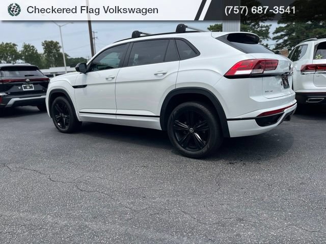 Used 2023 Volkswagen Atlas Cross Sport SEL R-Line AWD/4WD image 6