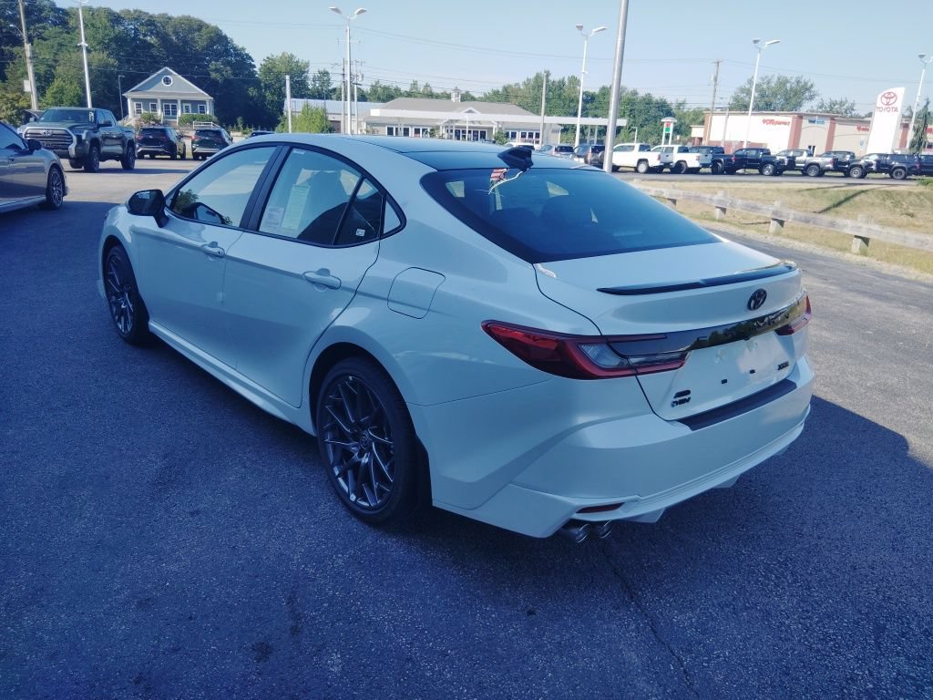 New 2026 Toyota Camry Hybrid AWD/4WD image 3