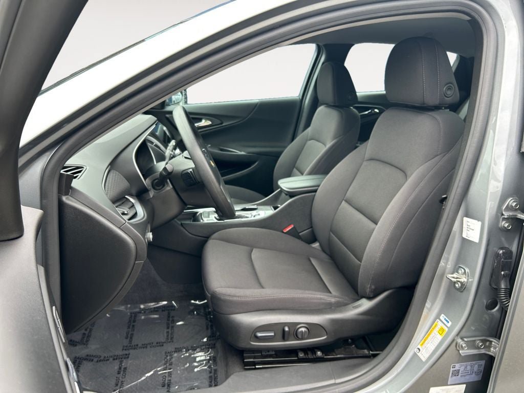 Used 2023 Chevrolet Malibu LT FWD image 6