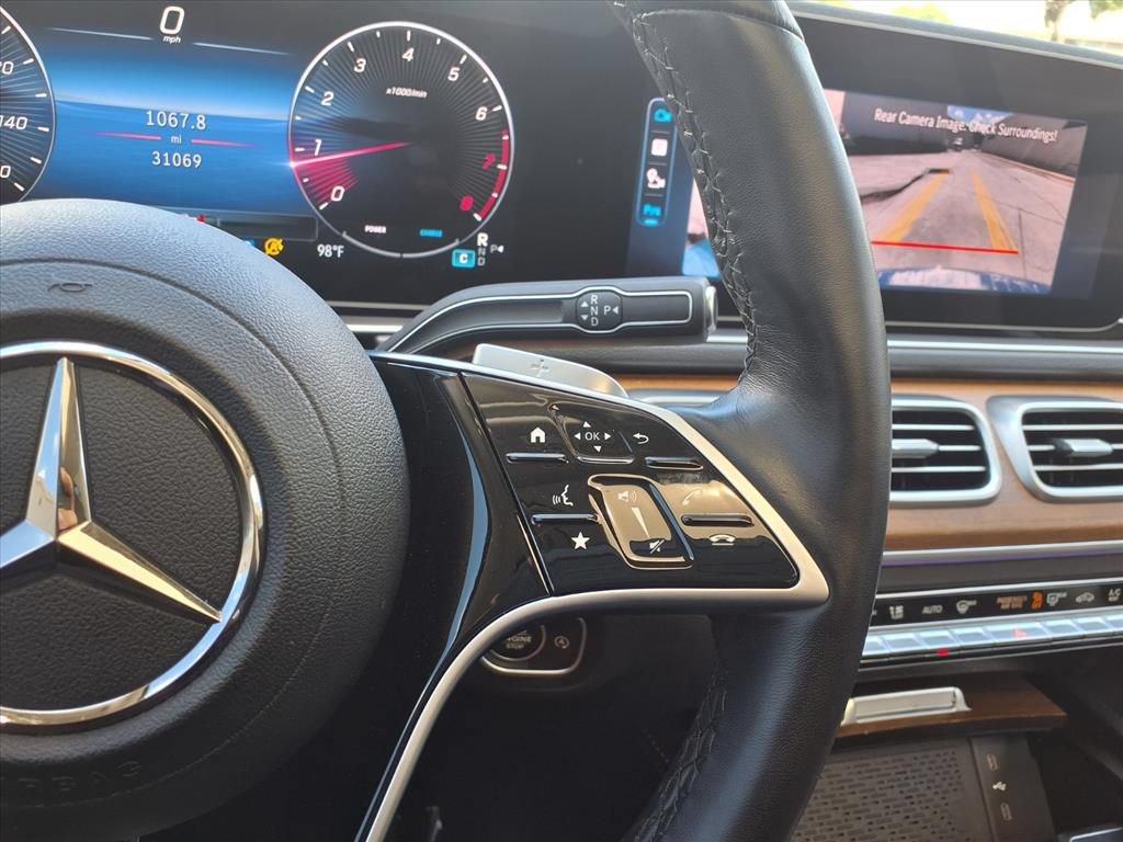 Used 2025 Mercedes-Benz GLE 350 4MATIC w/ Winter Package image 27