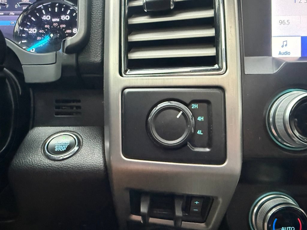 Used 2020 Ford F450 Platinum w/ FX4 Off-Road Package AWD/4WD image 28