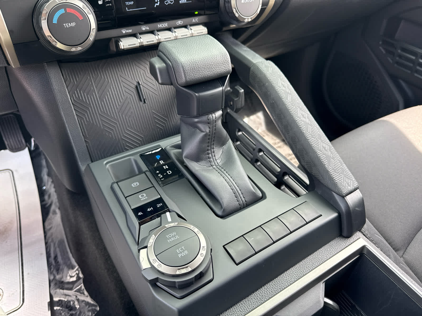 Used 2026 Toyota Tacoma SR5 AWD/4WD image 18