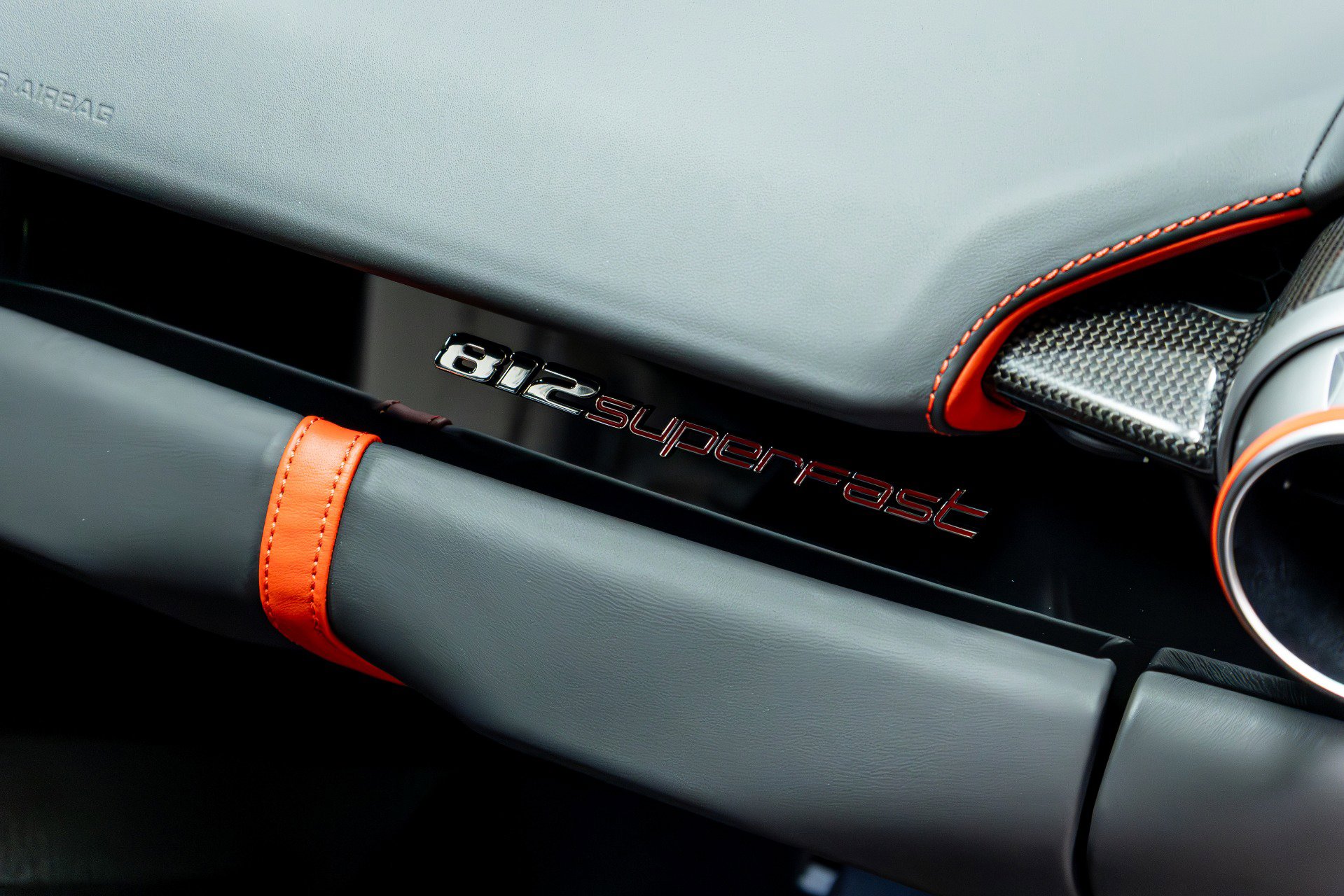 Used 2018 Ferrari 812 Superfast RWD image 31