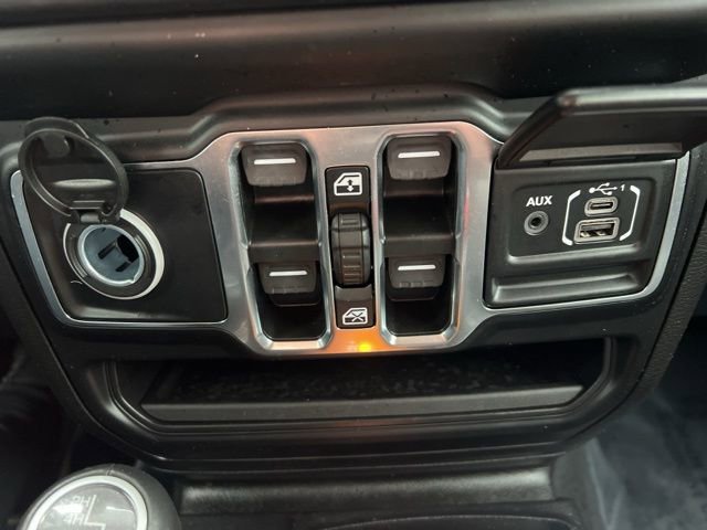 Used 2021 Jeep Wrangler Unlimited Sahara image 13