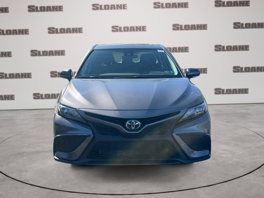 Used 2024 Toyota Camry SE FWD image 8