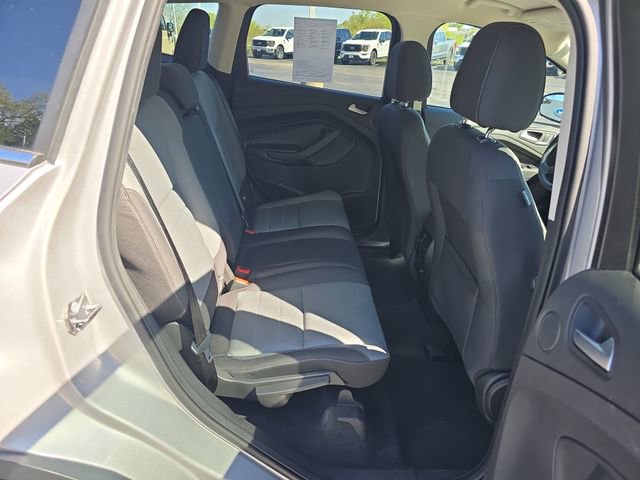 Used 2016 Ford Escape SE w/ Equipment Group 201A FWD image 16