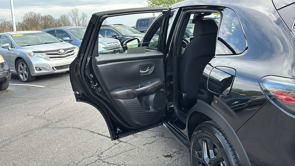 Certified 2026 Honda HR-V Sport image 28
