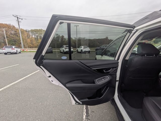 Used 2022 Subaru Outback Limited image 12