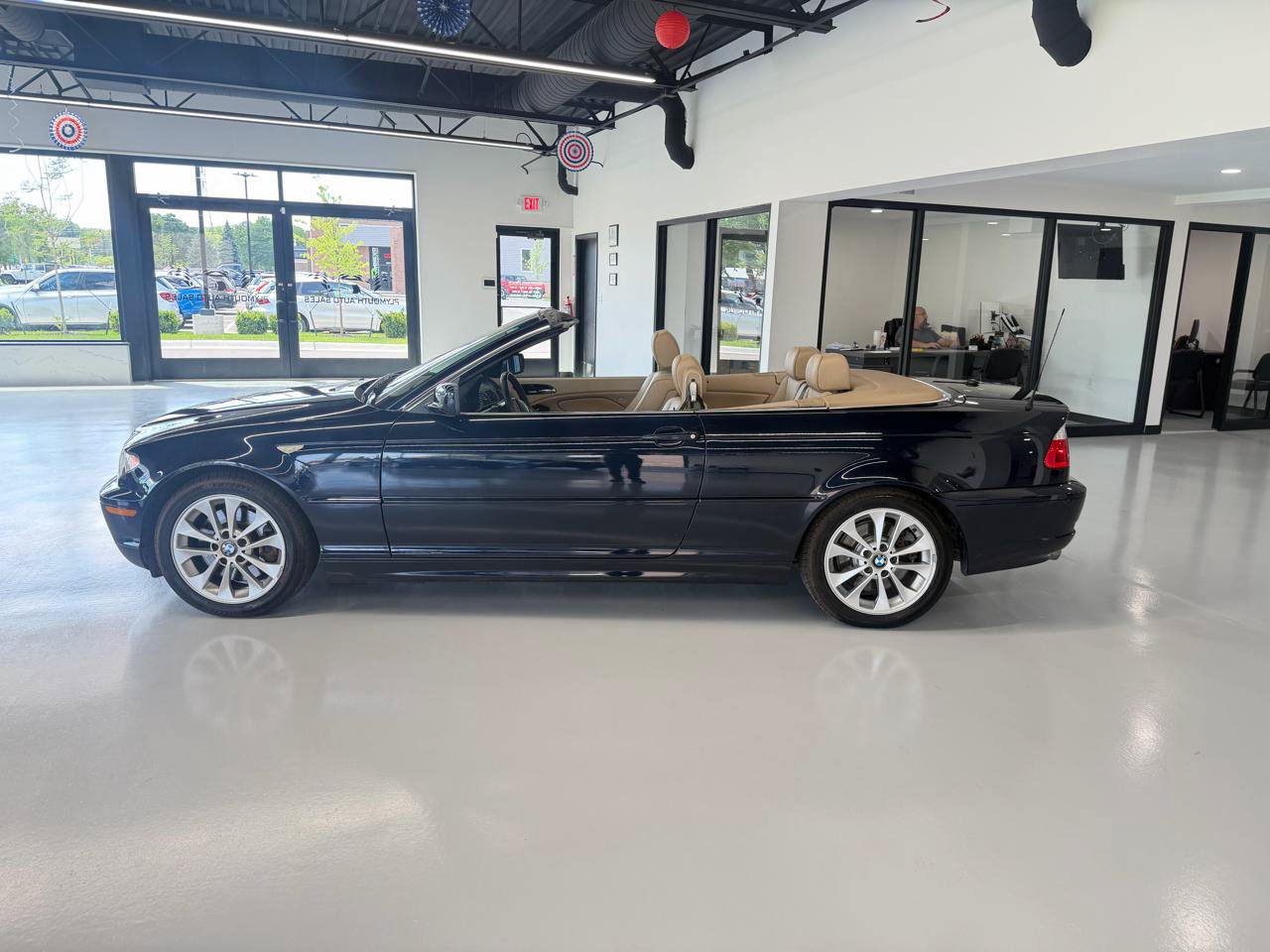 Used 2006 BMW 330Ci Convertible RWD image 8