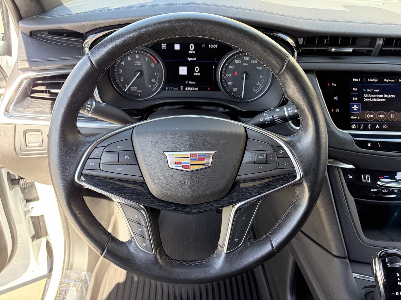 Certified 2023 Cadillac XT5 Premium Luxury w/ Technology Package AWD/4WD image 24