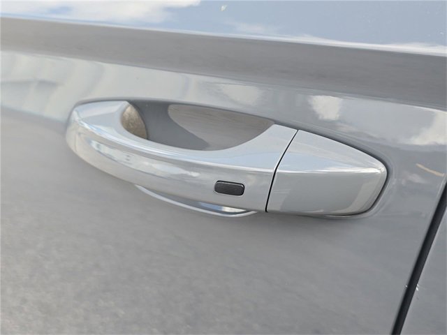 Used 2022 Volkswagen Taos SE image 8